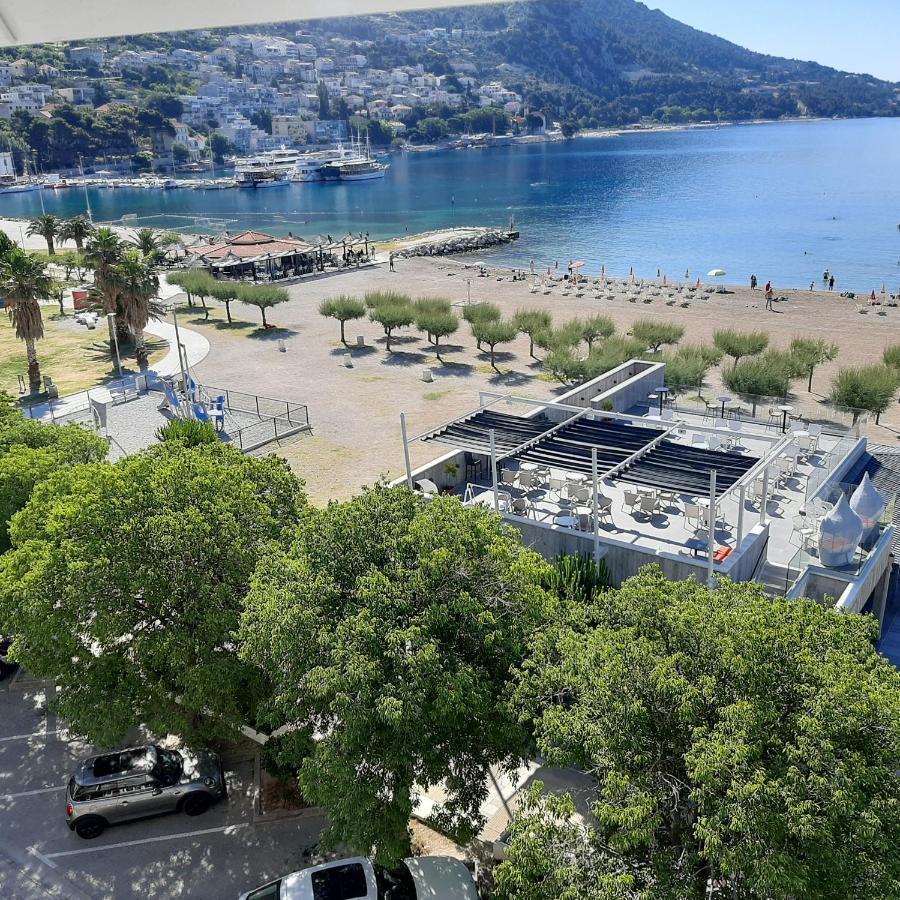 Apartman Nora Omis Exterior photo
